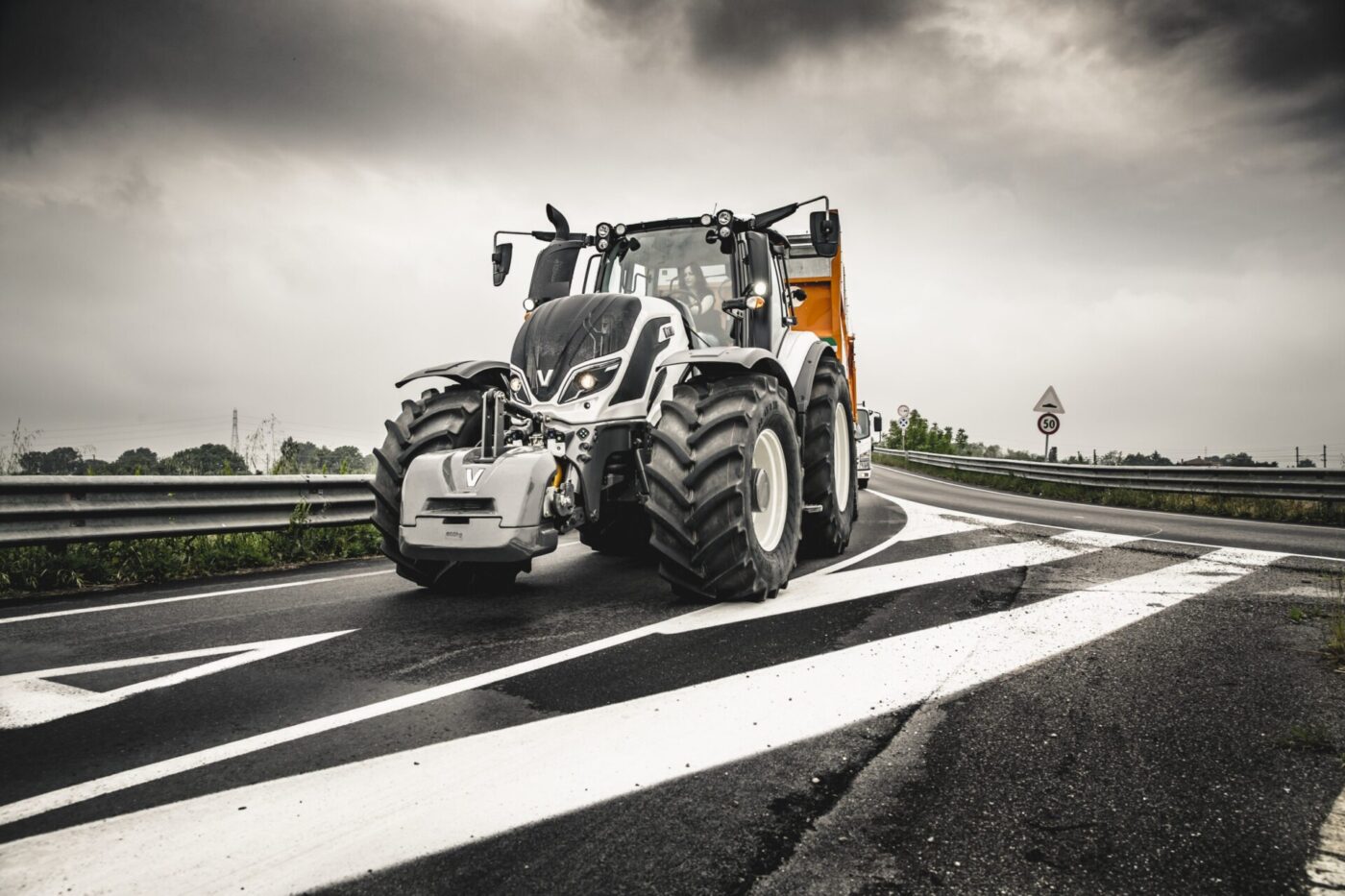Traktor Valtra T 5 generacija interexport 04 Valtra serija T