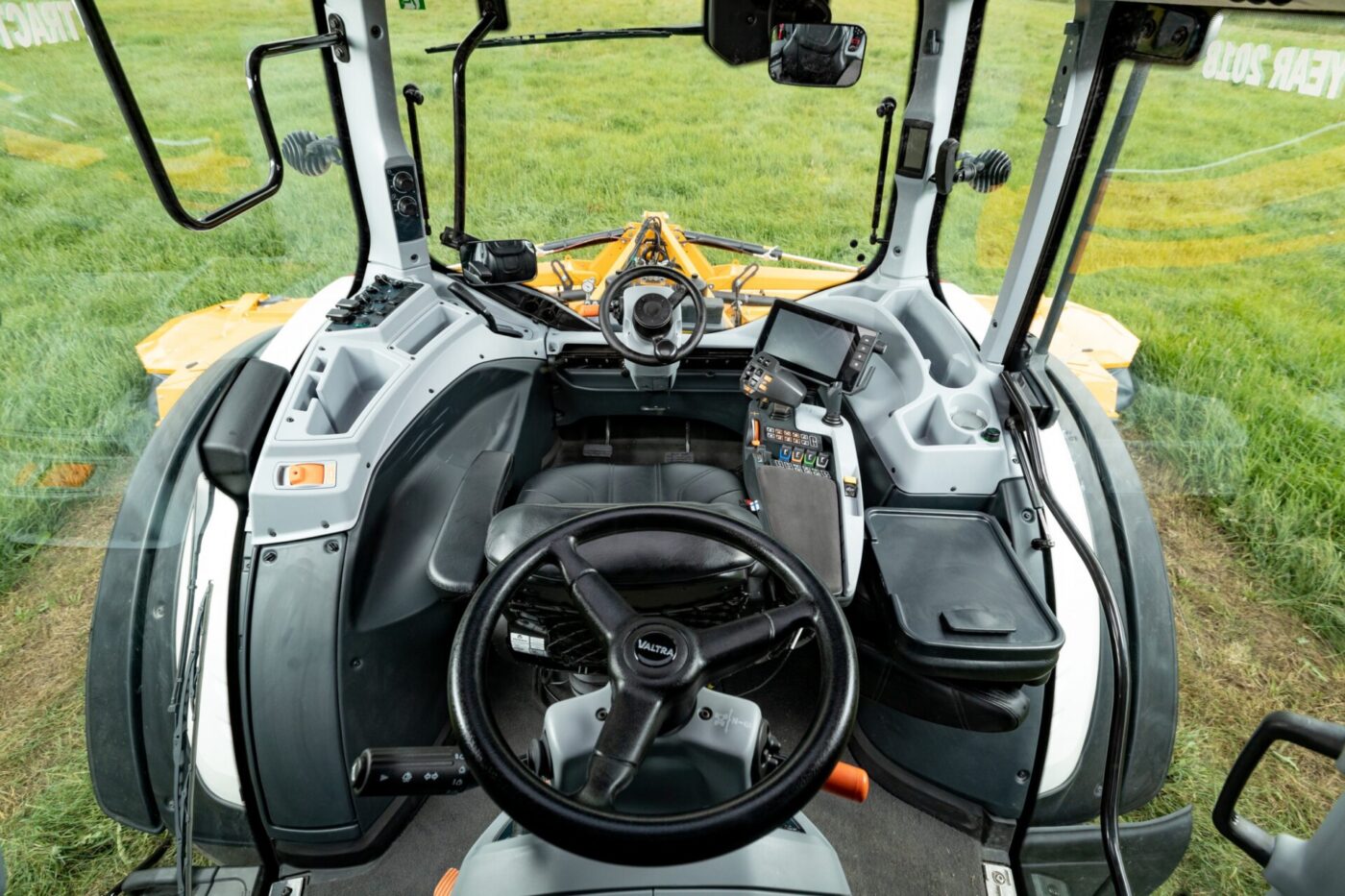 Traktor Valtra T 5 generacija interexport 09 Valtra serija T
